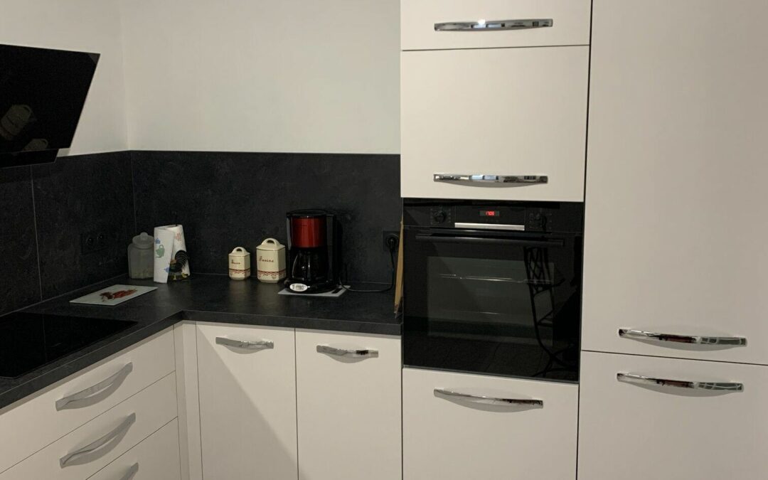 La vente de cuisine d&rsquo;occasion à Perpignan : une alternative économique et écologique